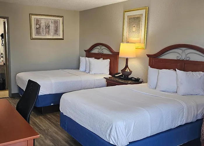 Days Inn By Wyndham Orlando Downtown